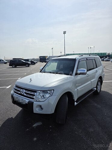 Mitsubishi Pajero 2008, 220,000 km - 3.0 l - Bakı