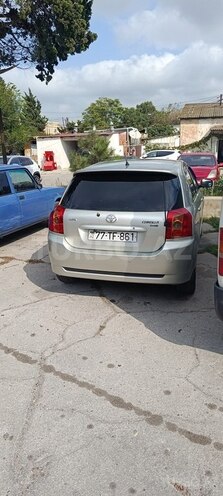 Toyota Corolla 2005, 284,860 km - 1.4 l - Bakı
