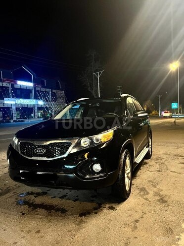 Kia Sorento 2010, 365,000 km - 2.0 l - Qusar