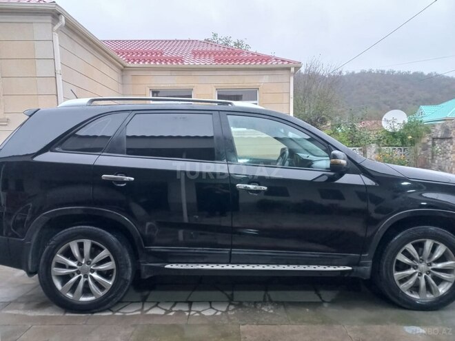 Kia Sorento 2010, 365,000 km - 2.0 l - Qusar