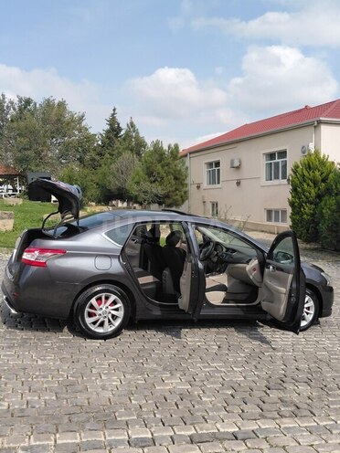 Nissan Sentra 2014, 237,380 km - 1.8 l - Bakı