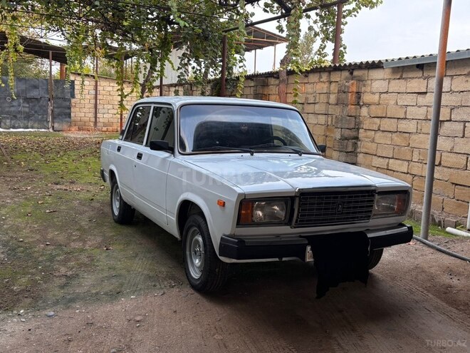 LADA (VAZ) 2107 2002, 193,000 km - 1.6 l - Sabirabad