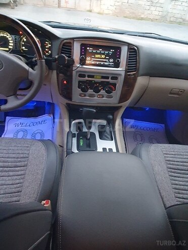 Toyota Land Cruiser 2003, 233,000 km - 4.5 l - Bakı