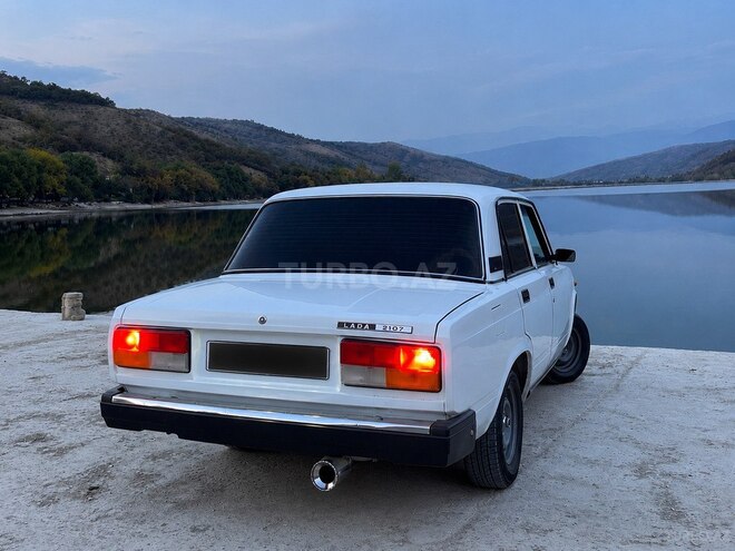 LADA (VAZ) 2107 2009, 191,000 km - 1.6 l - Bakı