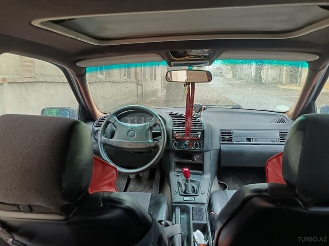 BMW 328 1992, 256,222 km - 2.8 l - Gəncə