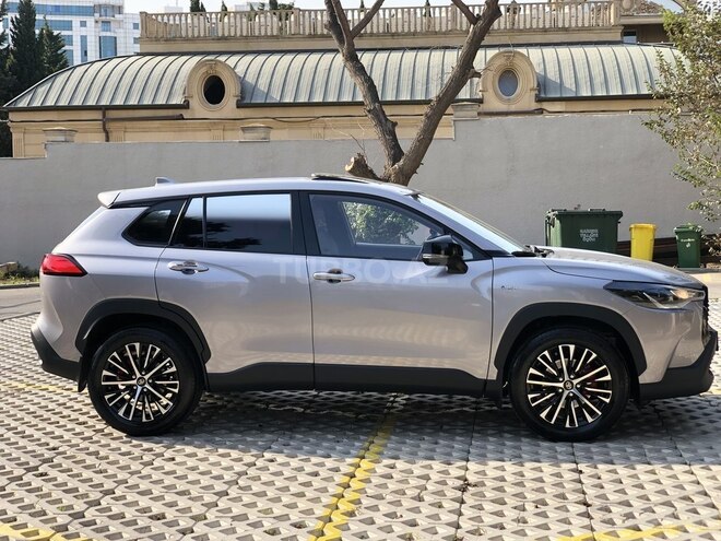 Toyota Corolla Cross 2024, 39,984 km - 2.0 l - Bakı