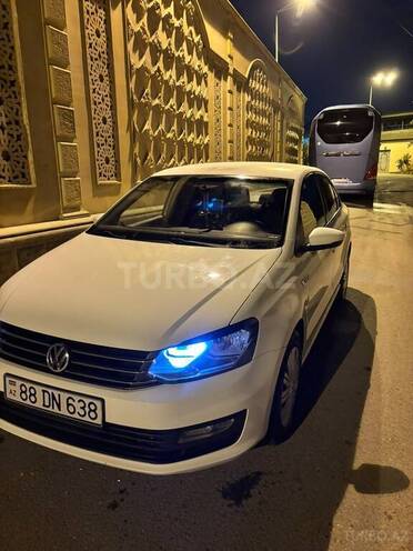 Volkswagen Polo 2019, 115,000 km - 1.6 l - Bakı