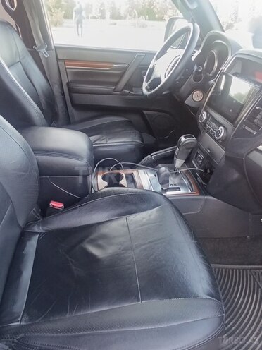Mitsubishi Pajero 2007, 270,000 km - 3.0 l - Bakı