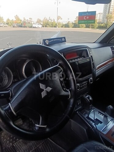 Mitsubishi Pajero 2007, 270,000 km - 3.0 l - Bakı