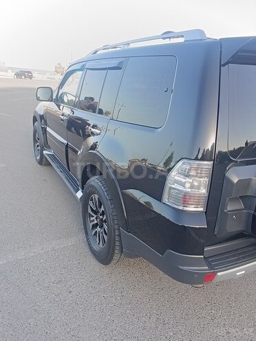 Mitsubishi Pajero 2007, 270,000 km - 3.0 l - Bakı