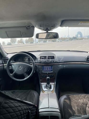 Mercedes E 220 2004, 700,000 km - 2.2 л - Bakı