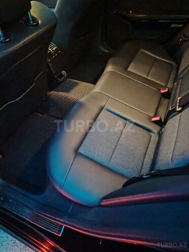 Mercedes E 220 2009, 347,242 km - 2.1 л - Biləsuvar