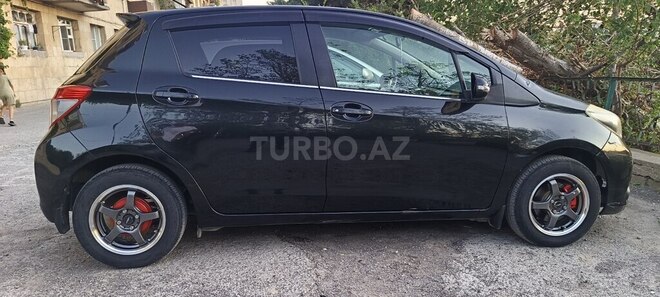Toyota Vitz 2012, 72,000 km - 1.3 l - Bakı