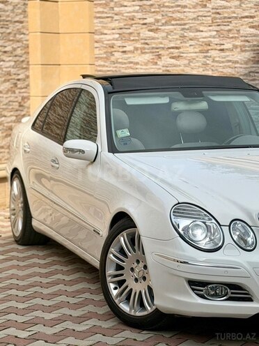 Mercedes E 240 2004, 212,000 km - 2.6 l - Bakı