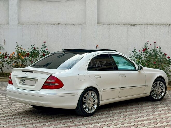 Mercedes E 240 2004, 212,000 km - 2.6 l - Bakı