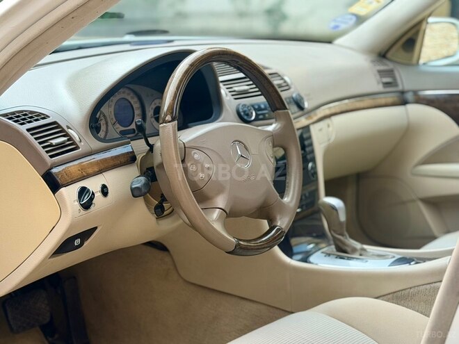 Mercedes E 240 2004, 212,000 km - 2.6 l - Bakı