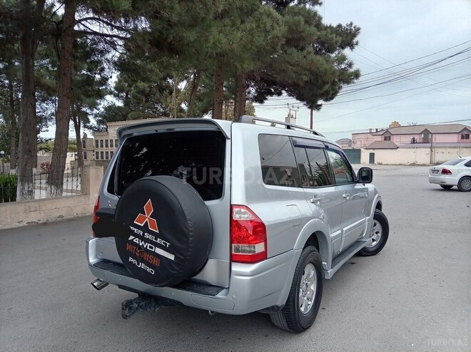 Mitsubishi Pajero 2006, 323,300 km - 3.8 l - Xırdalan