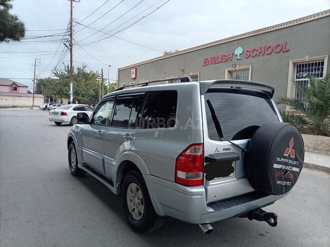 Mitsubishi Pajero 2006, 323,300 km - 3.8 l - Xırdalan