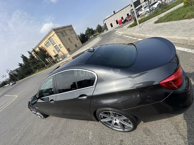 BMW 528 2014, 175,000 km - 2.0 л - Bakı