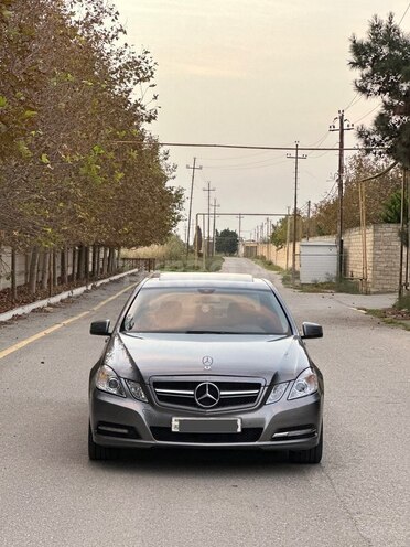 Mercedes E 220 2013, 255,000 km - 2.1 l - Bakı