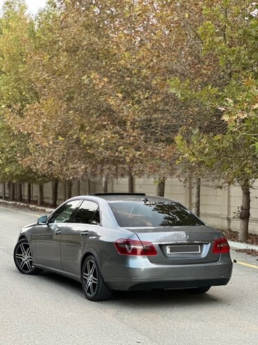 Mercedes E 220 2013, 255,000 km - 2.1 l - Bakı