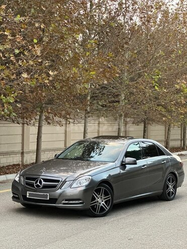 Mercedes E 220 2013, 255,000 km - 2.1 l - Bakı