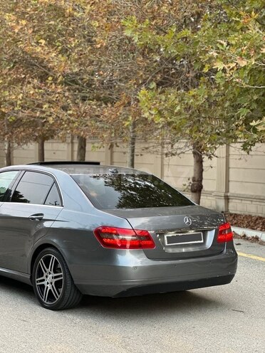 Mercedes E 220 2013, 255,000 km - 2.1 l - Bakı