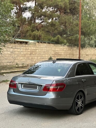 Mercedes E 220 2013, 255,000 km - 2.1 l - Bakı