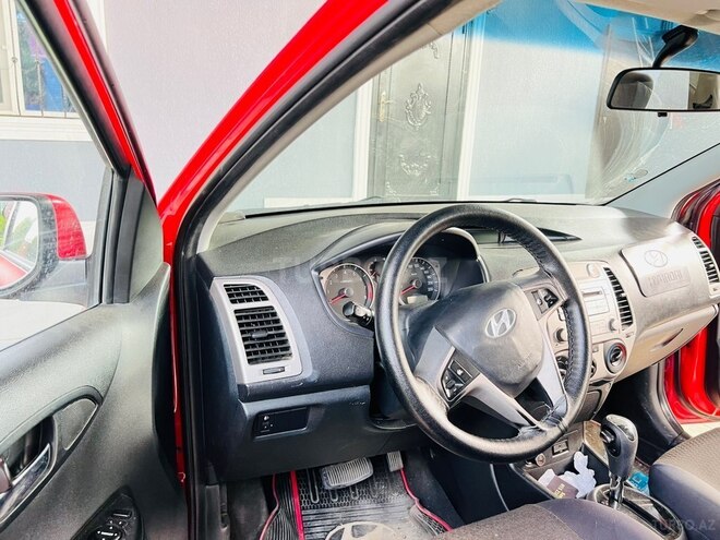 Hyundai i20 2009, 130,000 km - 1.4 л - Bakı
