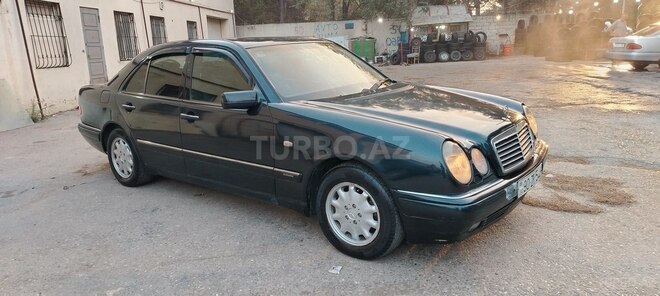 Mercedes E 200 1998, 425,000 km - 2.0 l - Bakı