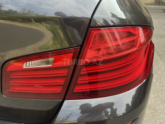 BMW 528 2014, 175,000 km - 2.0 л - Bakı