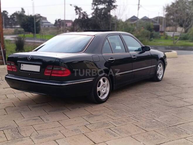 Mercedes E 280 4MATIC 2000, 347,500 km - 2.8 л - Şirvan