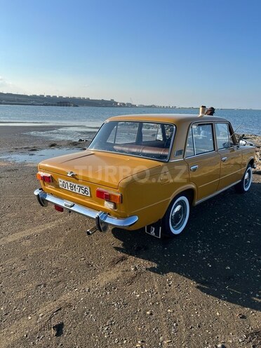 LADA (VAZ) 2101 1984, 23,000 km - 1.3 l - Bakı