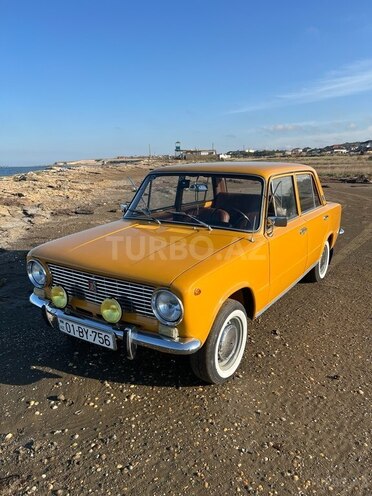 LADA (VAZ) 2101 1984, 23,000 km - 1.3 l - Bakı
