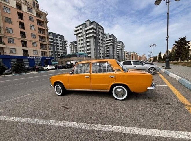 LADA (VAZ) 2101 1984, 23,000 km - 1.3 l - Bakı