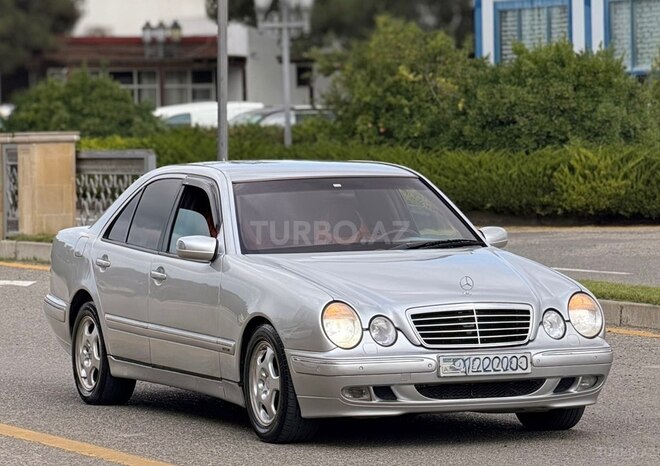 Mercedes E 220 2000, 458,000 km - 2.2 l - Bakı