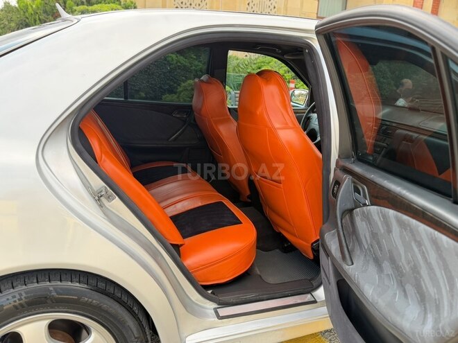 Mercedes E 220 2000, 458,000 km - 2.2 l - Bakı