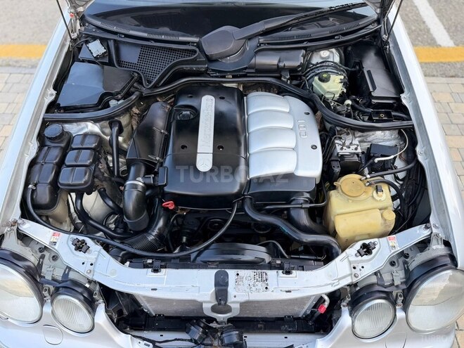 Mercedes E 220 2000, 458,000 km - 2.2 l - Bakı