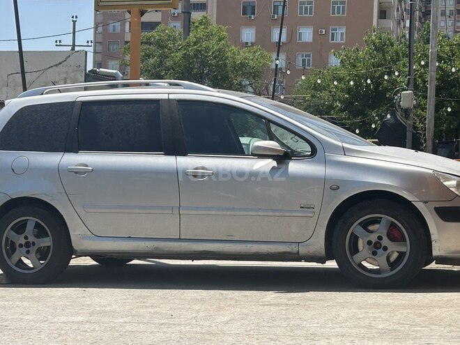 Peugeot 307 2005, 420,354 km - 2.0 l - Bakı