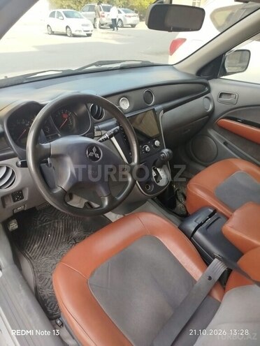 Mitsubishi Airtrek 2001, 362,479 km - 2.4 l - Sumqayıt