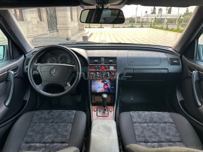 Mercedes C 180 2000, 220,000 km - 1.8 л - Saatlı