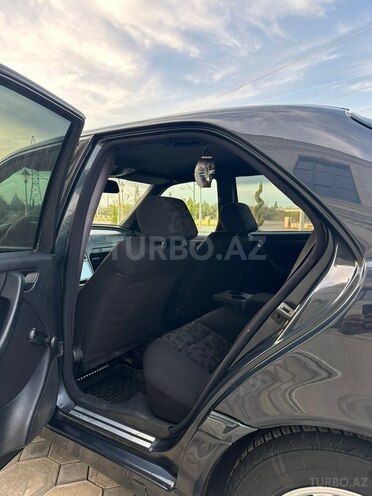 Mercedes C 180 2000, 220,000 km - 1.8 л - Saatlı