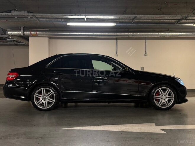 Mercedes E 350 2010, 318,000 km - 3.5 l - Bakı