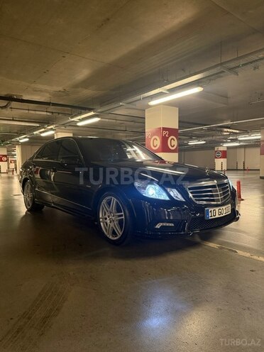 Mercedes E 350 2010, 318,000 km - 3.5 l - Bakı