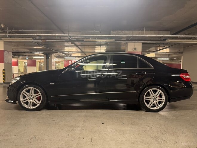 Mercedes E 350 2010, 318,000 km - 3.5 l - Bakı