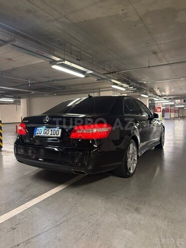 Mercedes E 350 2010, 318,000 km - 3.5 l - Bakı