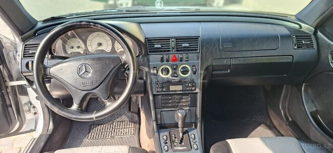 Mercedes C 230 2000, 245,000 km - 2.3 л - Bakı
