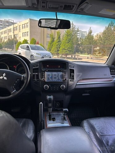 Mitsubishi Pajero 2007, 307,000 km - 3.0 l - Bakı