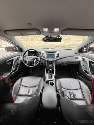 Hyundai Avante 2015, 188,000 km - 1.6 l - Oğuz