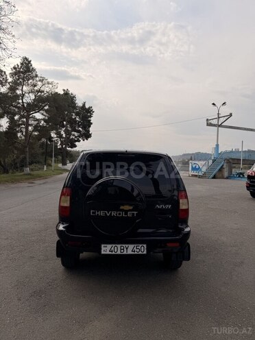Chevrolet Niva 2007, 181,000 km - 1.7 l - Quba